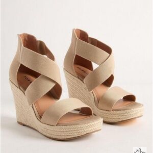 Torrid Tan wedges